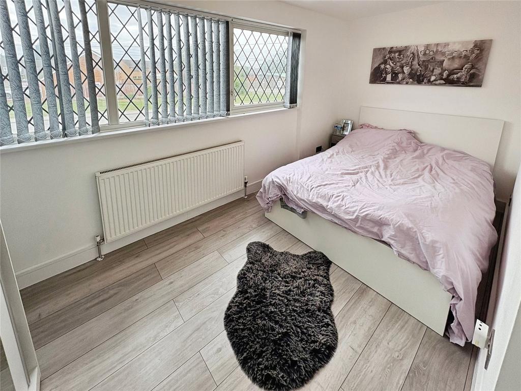 Bedroom 2 No. 9