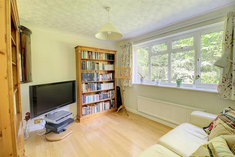4 bedroom detached house for sale, Willow Chase, High Wycombe HP15