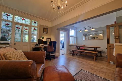 4 bedroom terraced house for sale, Essex Road, Hampshire PO4