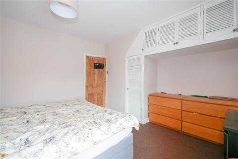 15 Dockfield Road, Shipley, BD17 7AD