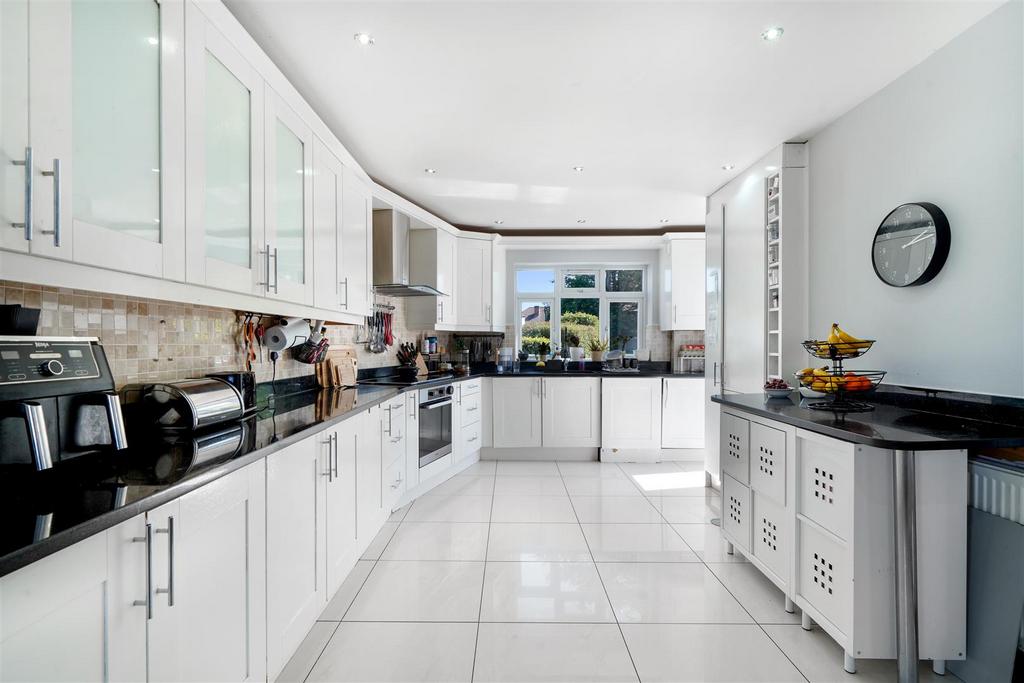 39 Carlton Avenue West - ll Oq MYw0 UNeugy Z6jn NO.jpg