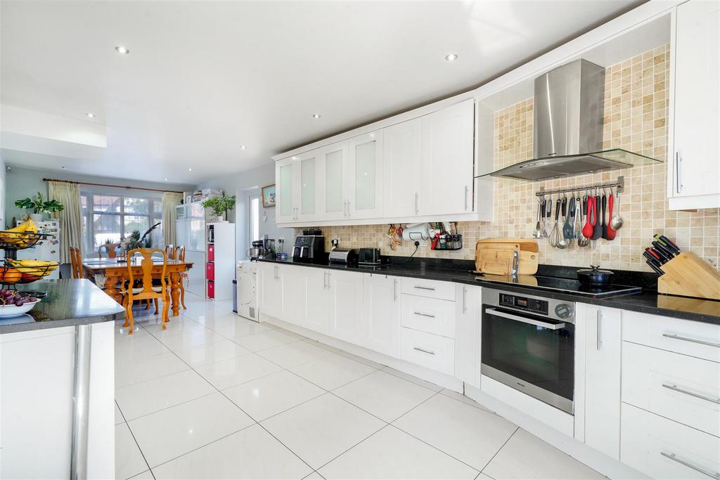 39 Carlton Avenue West - q3sg EHhve Fz Vy XRg GIx1.jpg