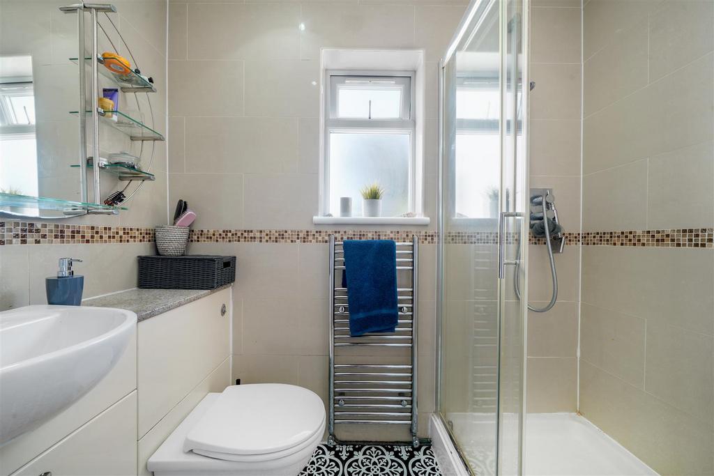 39 Carlton Avenue West - fo Dq Pu RLku ILY0 Yf9j Kl.jpg