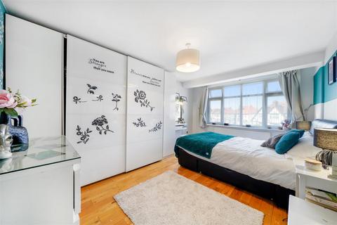 5 bedroom semi-detached house for sale, Carlton Avenue West, Wembley