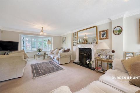 undefined, Tysea Hill, Stapleford Abbotts, RM4