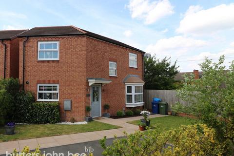 3 bedroom detached house for sale, Willow Road, Cannock