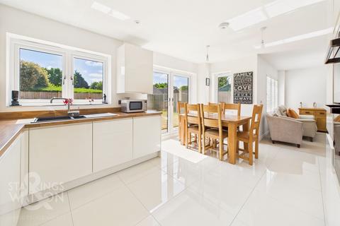 4 bedroom detached house for sale, Sam Smith Way, Rackheath, Norwich