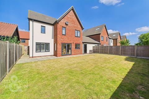 4 bedroom detached house for sale, Sam Smith Way, Rackheath, Norwich