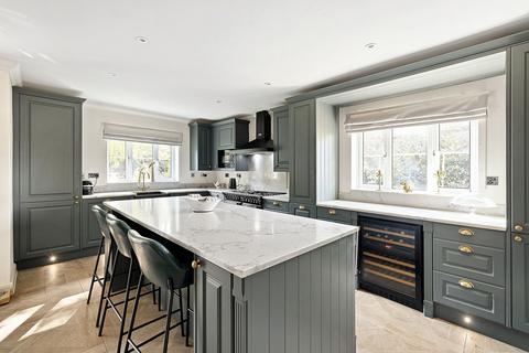 5 bedroom detached house for sale, Busbridge Close, East Malling, ME19