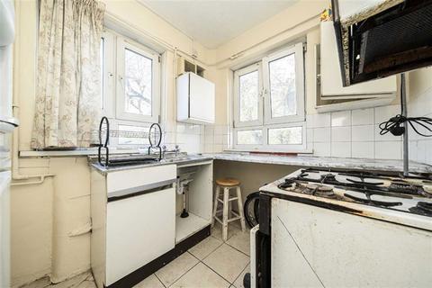 2 bedroom flat for sale, Longfield Estate, London SE1