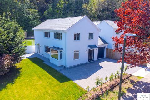 4 bedroom detached house for sale, Broadsands Road, Paignton
