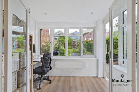 17 Charles Street, Epping, CM16 7AU