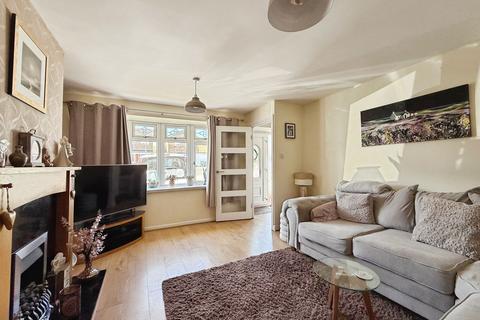 40 Briar, Tamworth, B77 4DY