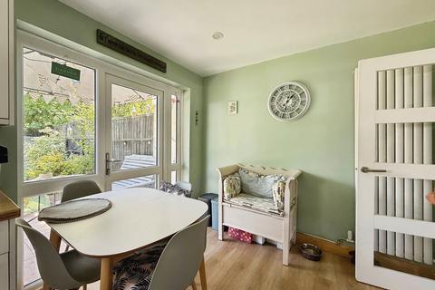 40 Briar, Tamworth, B77 4DY