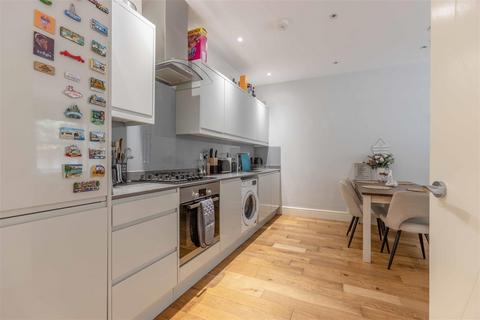 2 bedroom apartment for sale, Clewer Hill Road, Windsor
