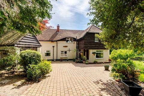 3 bedroom detached house for sale, Bleak Hill, Ringwood BH24