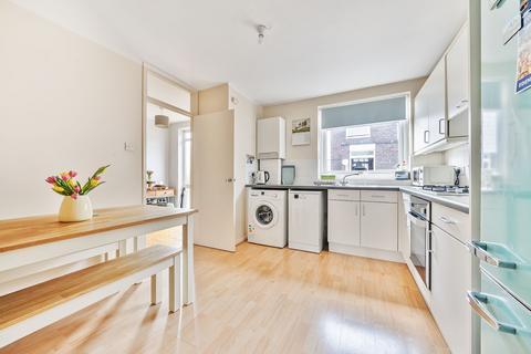 3 bedroom property for sale, Ashburnham Road, Richmond, TW10