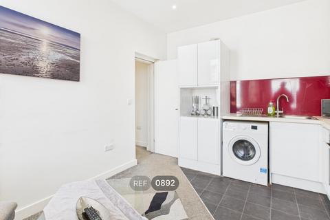 1 bedroom apartment to rent, George Street, HU1 3AB
