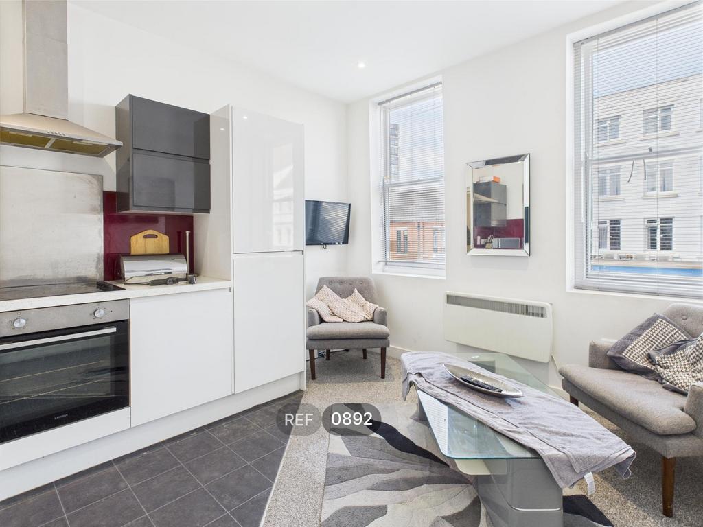 Kitchen &amp; Living area