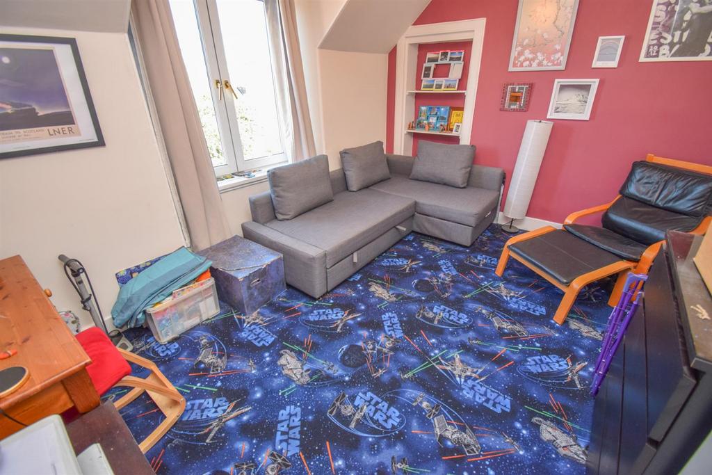 BEDROOM TWO-2.jpg