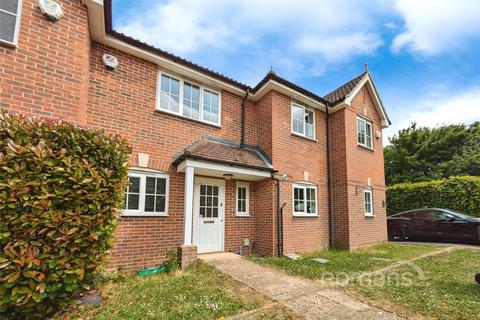 29 Wallace Grove, Three Mile Cross, Reading, RG7 1EZ
