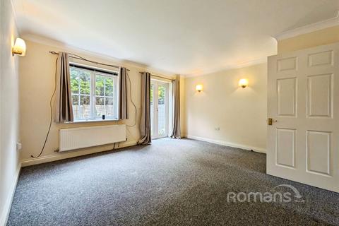 29 Wallace Grove, Three Mile Cross, Reading, RG7 1EZ