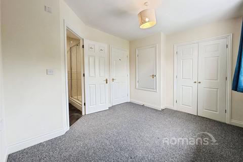 29 Wallace Grove, Three Mile Cross, Reading, RG7 1EZ