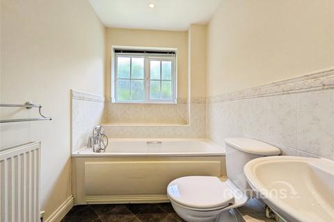29 Wallace Grove, Three Mile Cross, Reading, RG7 1EZ