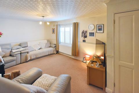 28 Abbotts Close, Stamford, PE9 2ND