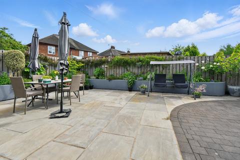 3 bedroom semi-detached house for sale, Cemetery Road, York, YO10