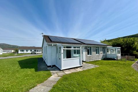 3 bedroom bungalow for sale, 75 Glan Y Mor, Fairbourne LL38 2LQ