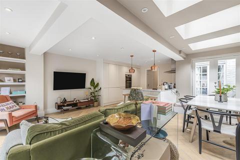 3 bedroom flat for sale, Norroy Road, Putney