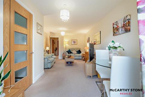 1 bedroom apartment for sale, Coppice Gate, Beaulieu Road, Dibden Purlieu, Southampton, Hampshire, SO45 4PW