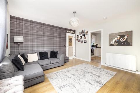 5 Eskvale Crescent, Penicuik, EH26 8JG