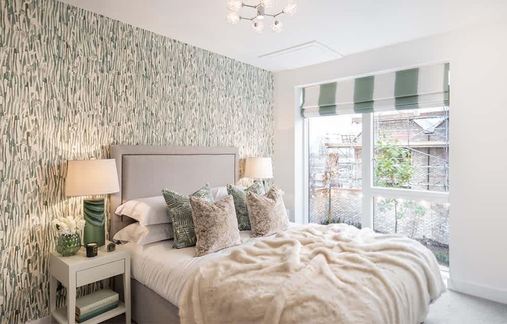 Dunlin main bedroom image
