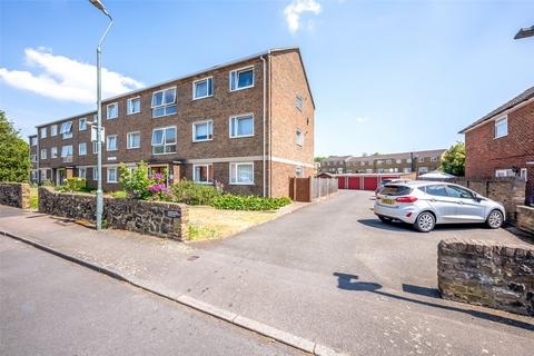 28, Camden Court, 1 Woolwich Road, Belvedere, DA17 5EF