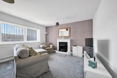 28, Camden Court, 1 Woolwich Road, Belvedere, DA17 5EF