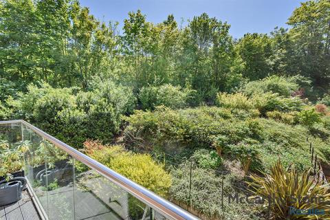 2 bedroom apartment for sale, Lower Turk Street, Alton