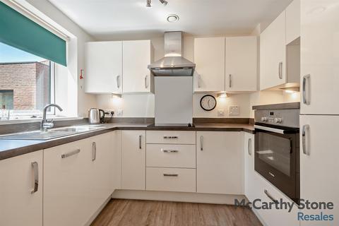 2 bedroom apartment for sale, Lower Turk Street, Alton