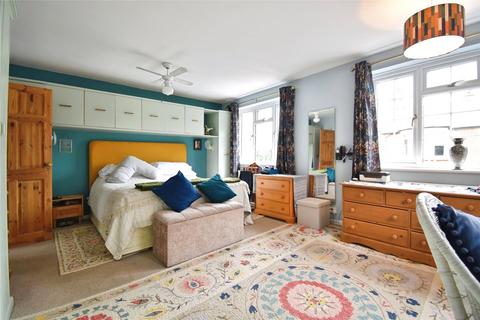 4 bedroom semi-detached house for sale, High Street, Whitchurch