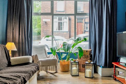 4 Wilton Grove, Leeds, LS6 4ES