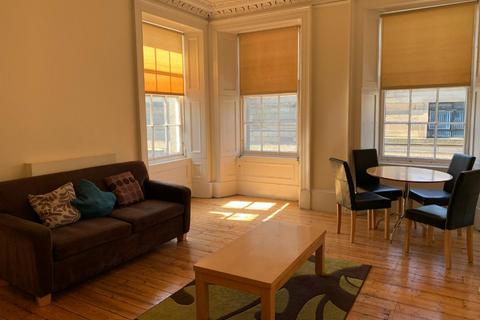 5 bedroom flat to rent, Castle Street, City Centre DD1