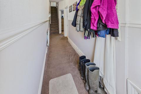 220 Buxton Road, Newtown, Stockport, SK12 2RH