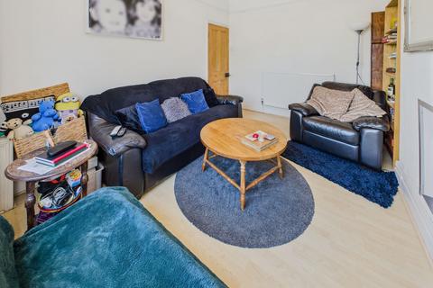 220 Buxton Road, Newtown, Stockport, SK12 2RH