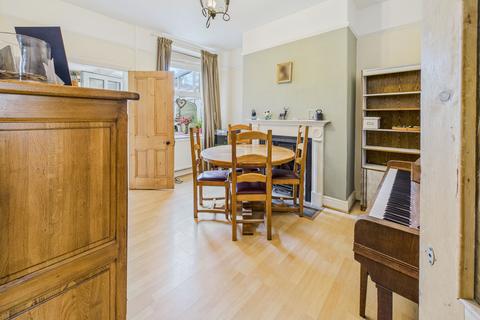 220 Buxton Road, Newtown, Stockport, SK12 2RH