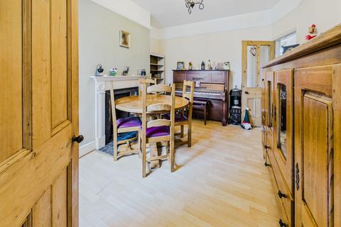 220 Buxton Road, Newtown, Stockport, SK12 2RH