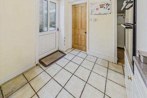 220 Buxton Road, Newtown, Stockport, SK12 2RH