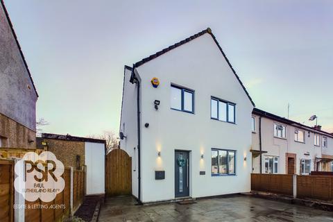39 Beard Crescent, New Mills, High Peak, SK22 4LJ