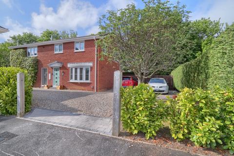 4 bedroom detached house for sale, Wroxham Close, Elm Tree