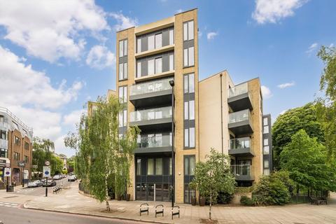 undefined, Archway Road, London N6